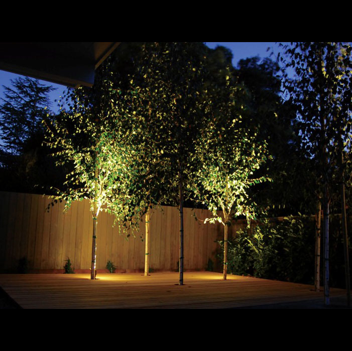 デザインにこだわる40代施主さんへの提案におすすめ！LEDエクステリア