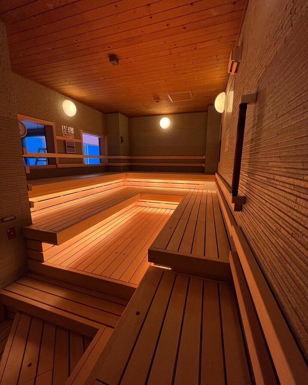 湯屋サーモン/サウナ室内