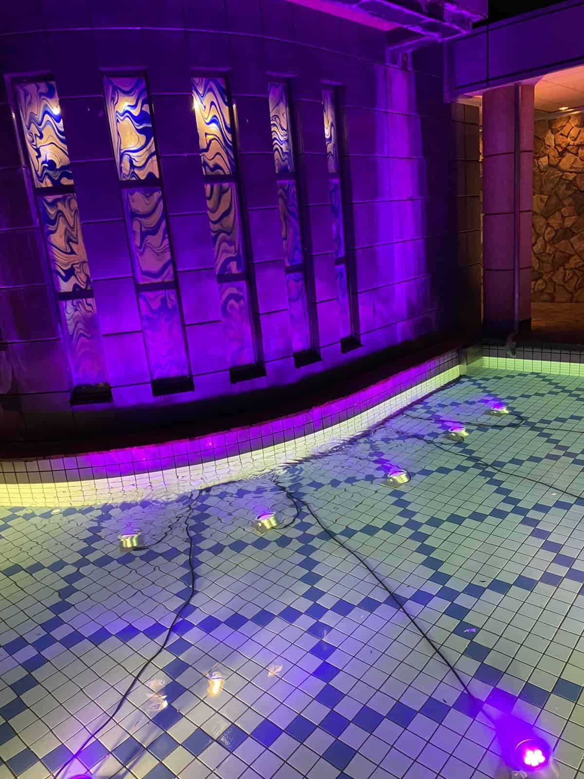 埼玉県ホテル 36W置き型水中照明RGB